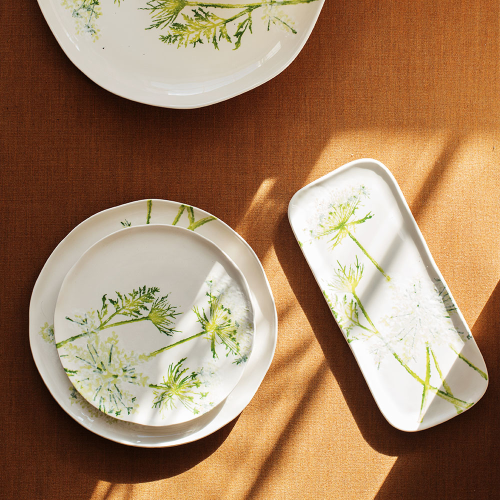 Overhead View of Ceramic Cow Parsley Tableware